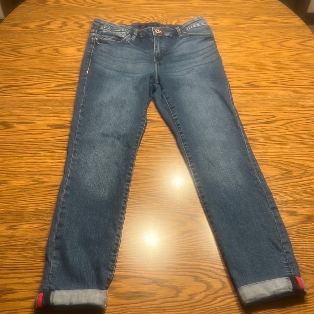 Tommy Hilfiger Raleigh Highrise crop jeans. - Picture 2 of 5